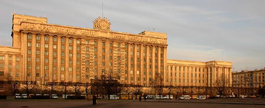 Частный электрик в Московском районе СПб. Телефон +7 (812) 922 21 40.