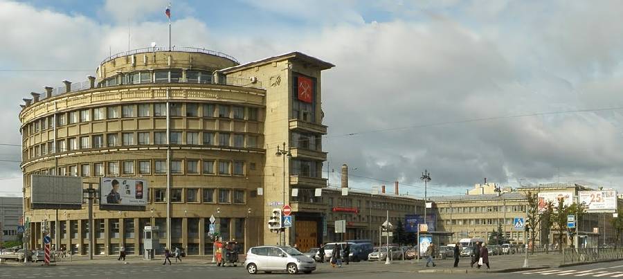 Аварийная служба Московского района СПб. Вызов электрика по телефону +7 (812) 922 21 40.