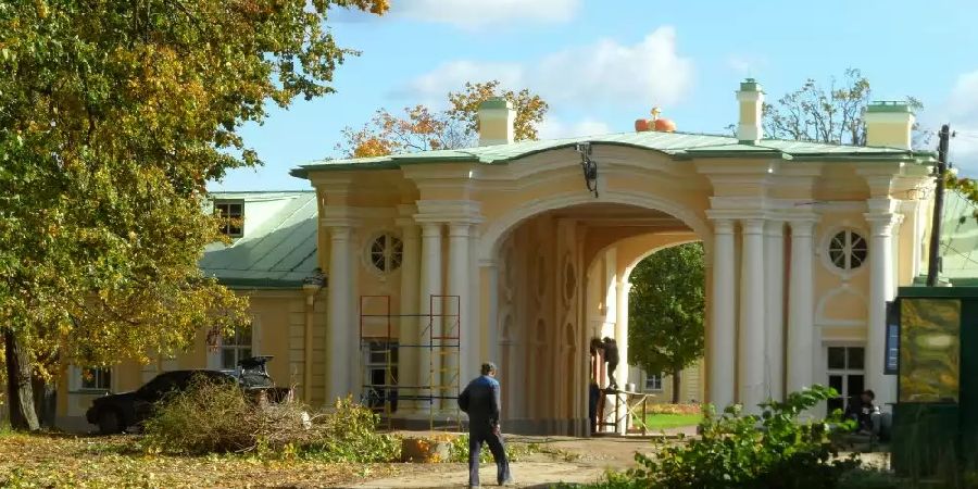 Электрик в Ломоносове